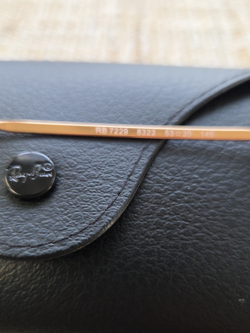 Rayban Optical Frame RB 7229 - Picture 2 of 4